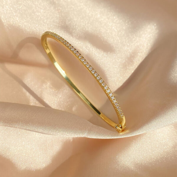Bracelet Femme en Acier Inoxydable Plaqué Or 18K – Fleur Porte-Bonheur – Image 3